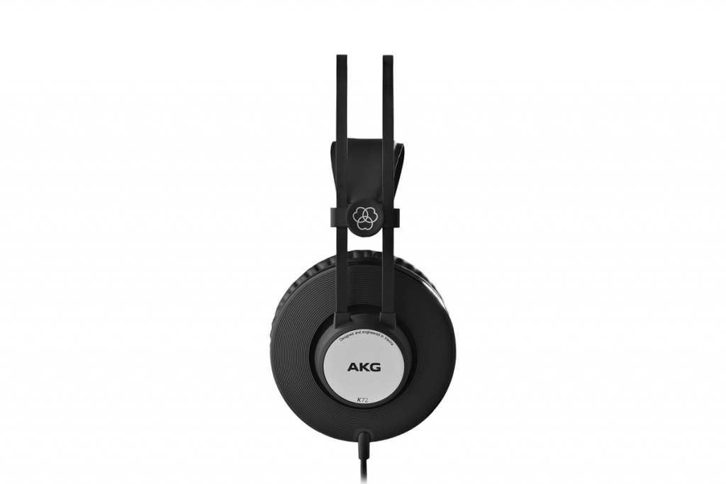 AKG K72