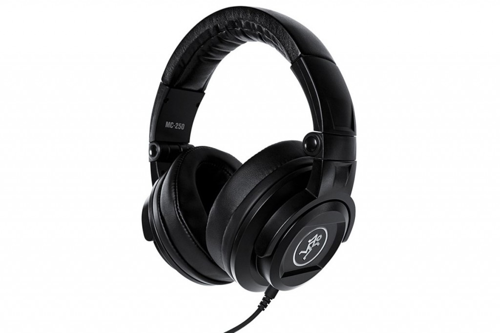 MACKIE MC-250 