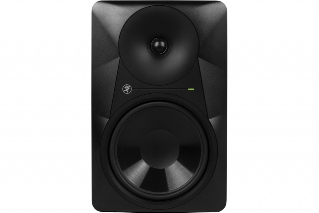 MACKIE MR824