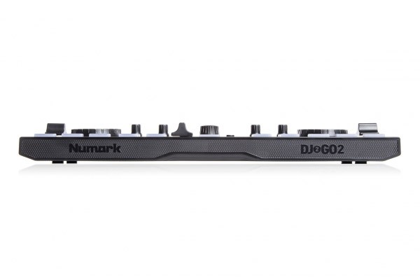 NUMARK DJ2GO2