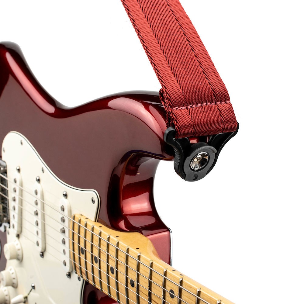 D'ADDARIO 50BAL11 AUTO LOCK GUITAR STRAP (BLOOD RED)