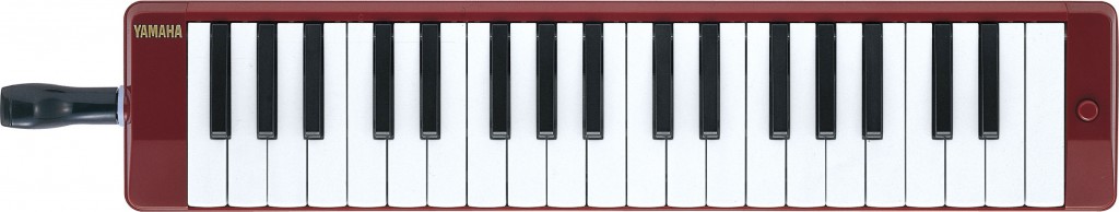 YAMAHA P37D
