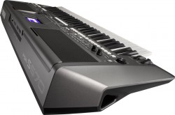 YAMAHA PSR-S670